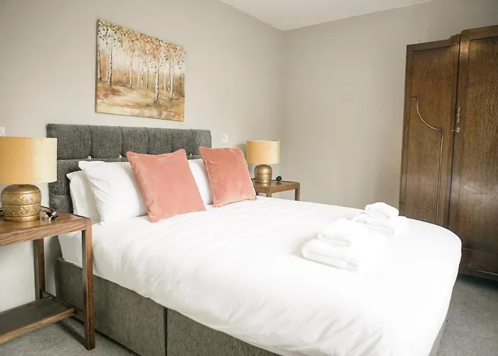 The New 1730 Bed & Breakfast